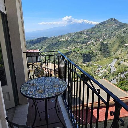 Bed and Breakfast La Casa Di Gio Taormina Exterior foto